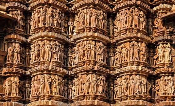 dreamstimemaximum_78249990-Khajuraho-Famous-Sculptures-Temples